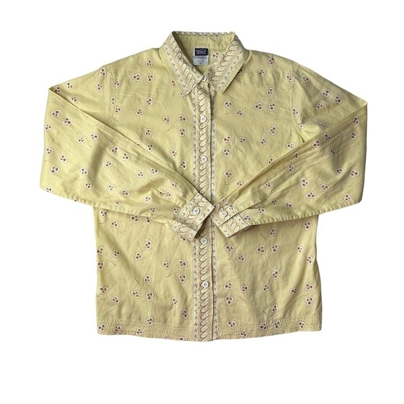 Patagonia Organic Cotton Button Down Top. Size 10 - Picture 4 of 6
